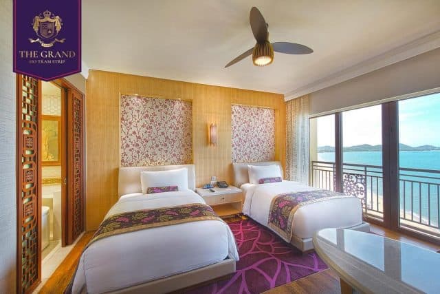 Resort Vũng Tàu giá rẻ gần biển - The Grand Hồ Tràm Strip
