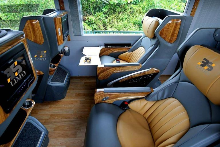 Xe Nha Trang đi Vũng Tàu Hải Tuấn Limousine